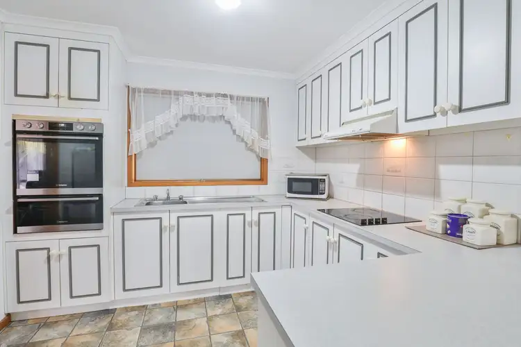 Second view of Homely house listing, 7 Jobson Court, Mildura VIC 3500