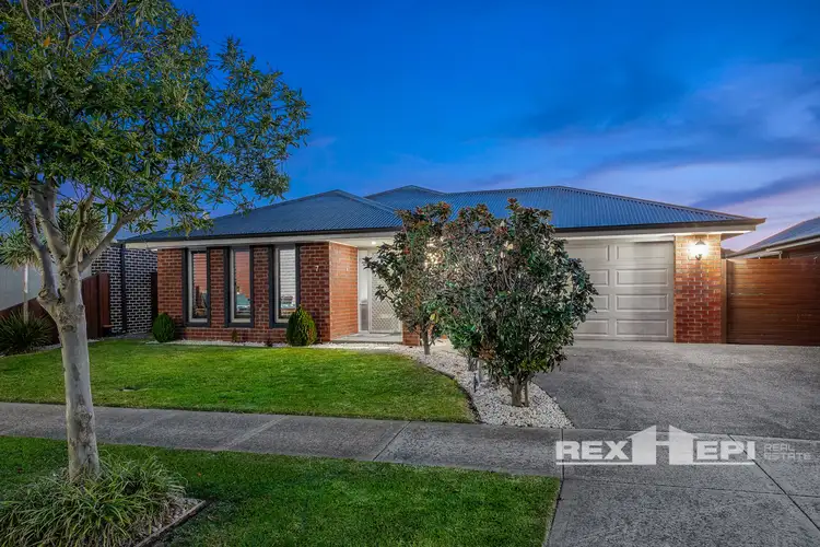 Main view of Homely house listing, 7 Peisley Crescent, Cranbourne East VIC 3977