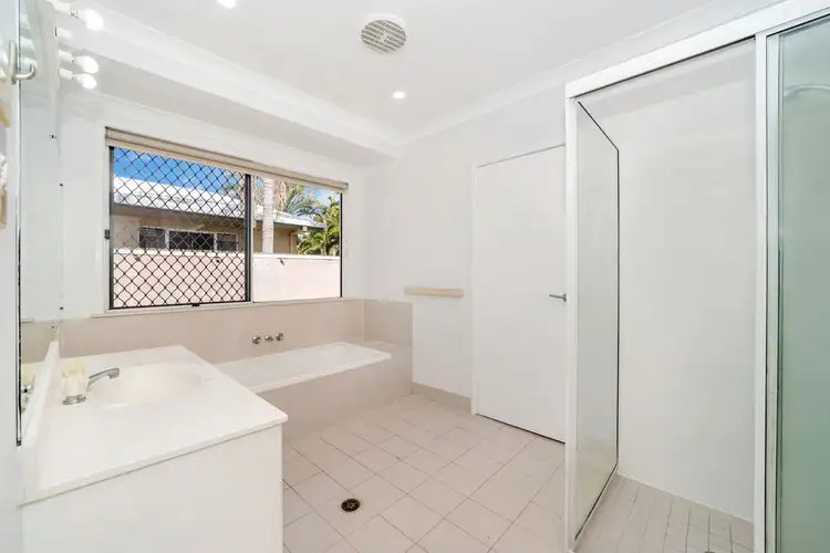 Third view of Homely house listing, 5 Crispin Court, Kirwan QLD 4817