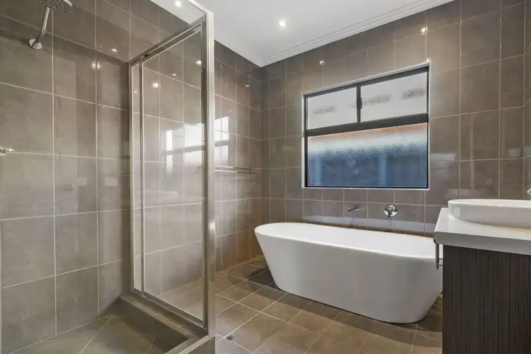 20 Euro Boulevard, Baynton WA 6714