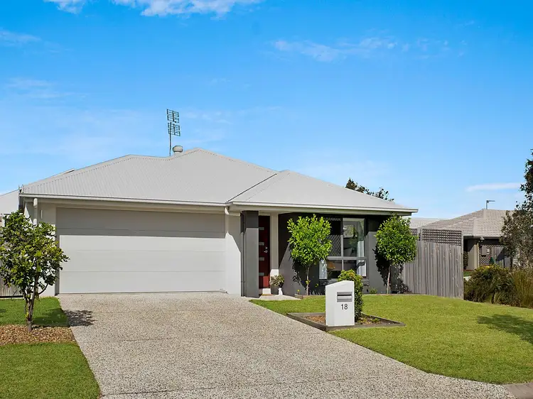 18 Sunshine Crescent, Caloundra West QLD 4551