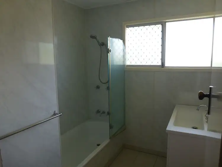 Sixth view of Homely house listing, 4 Cassia Court, Nebo QLD 4742