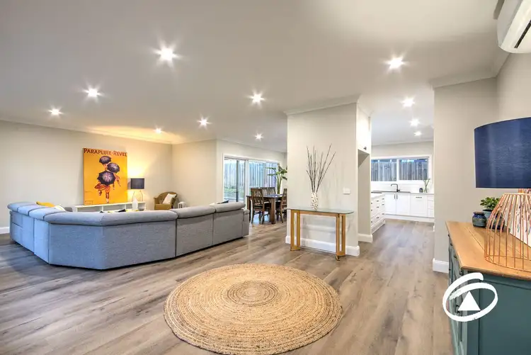 Fifth view of Homely house listing, 1 Carawa Street, Cockatoo VIC 3781