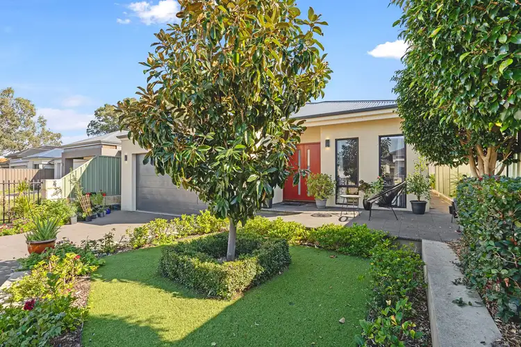 Second view of Homely house listing, 5 Tahiti Cove, Beckenham WA 6107