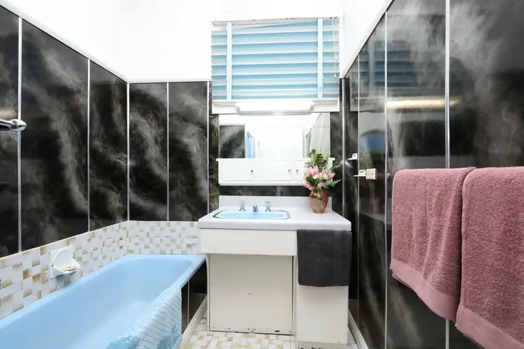 Sixth view of Homely house listing, 2 Fraser Street, Maryborough VIC 3465