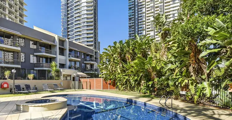 4/3355 Surfers Paradise Boulevard, Surfers Paradise QLD 4217
