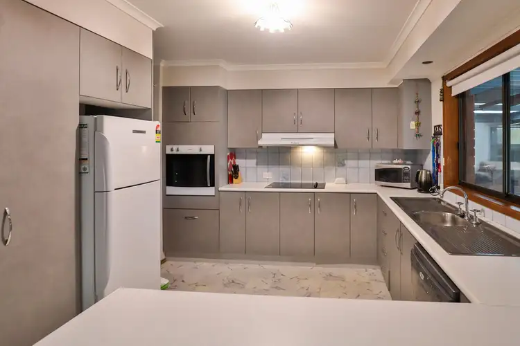 Fifth view of Homely house listing, 1 Hampton Court, Red Cliffs VIC 3496