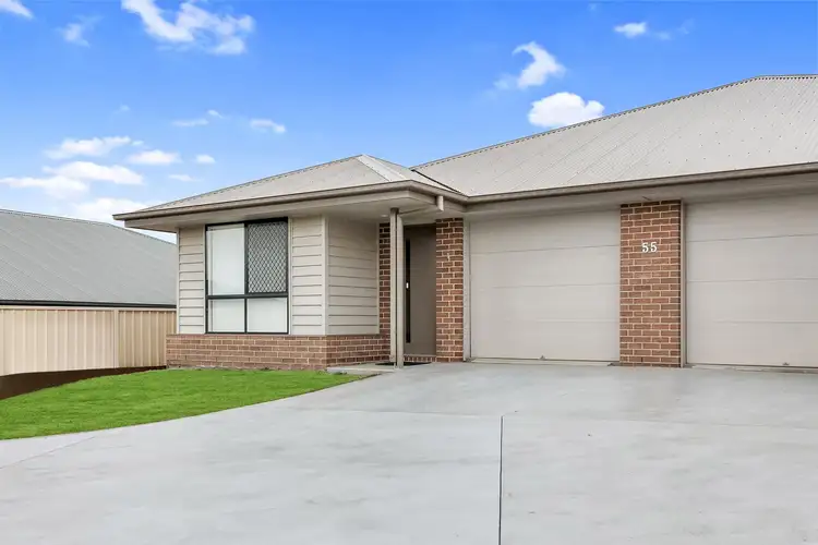 1/55 Amber Close, Kelso NSW 2795