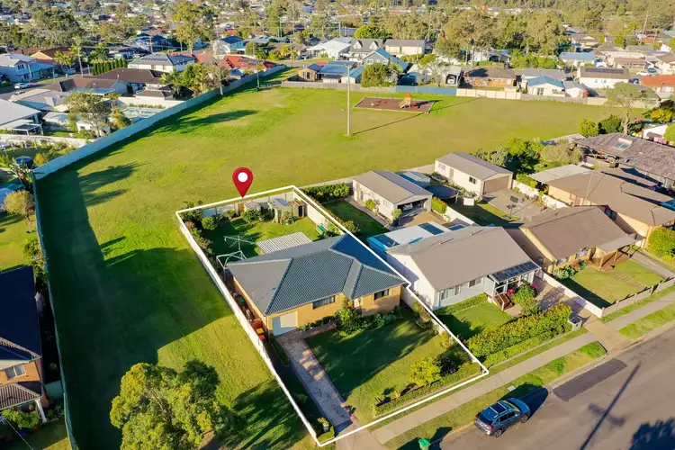 Third view of Homely house listing, 33 Robertson Road, Killarney Vale NSW 2261