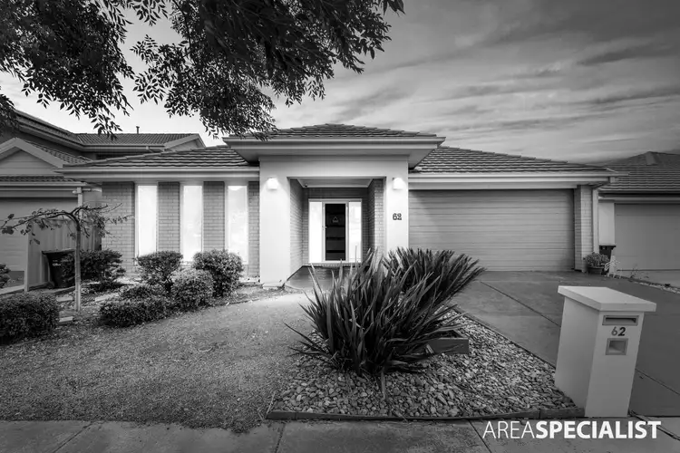62 Lawson Way, Caroline Springs VIC 3023
