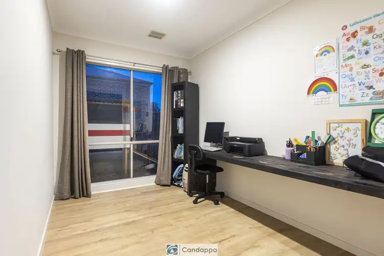 Fourth view of Homely house listing, 34 Bunyip Drive, Drouin VIC 3818