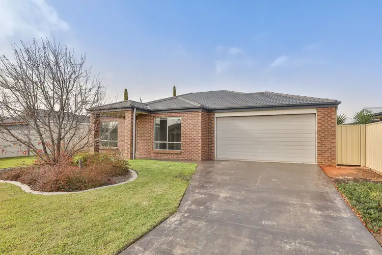 27 Montana
Drive, Mildura VIC 3500