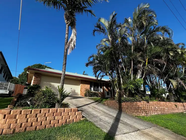 15 Brooksfield Drive, Sarina Beach QLD 4737