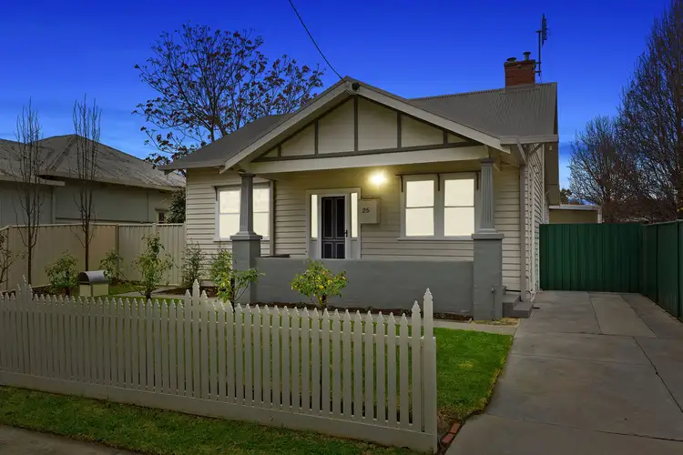 25 Havlin Street East, Kennington VIC 3550