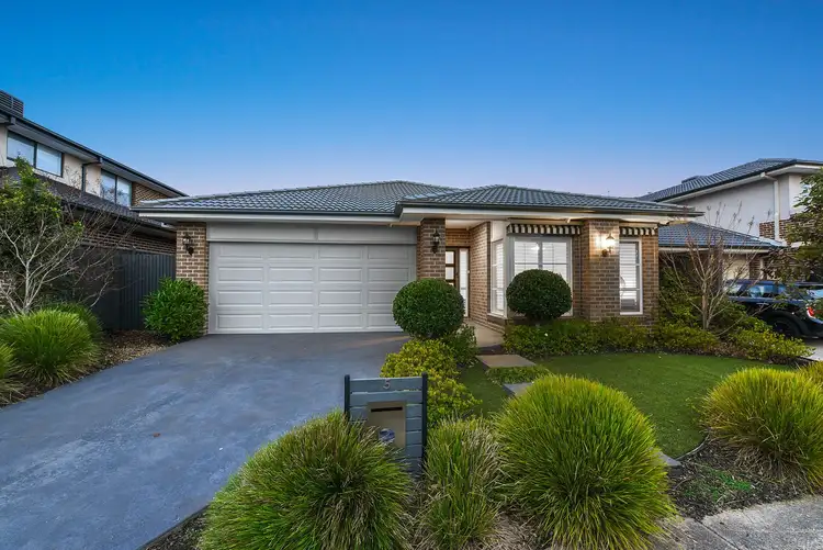 Third view of Homely house listing, 5 Broadleaf Court, Keysborough VIC 3173