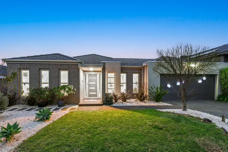 24 Prospect Terrace, Keysborough VIC 3173