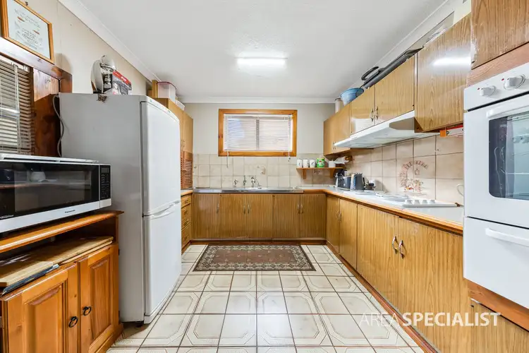 Fifth view of Homely house listing, 19 Manfred Avenue, St Albans VIC 3021