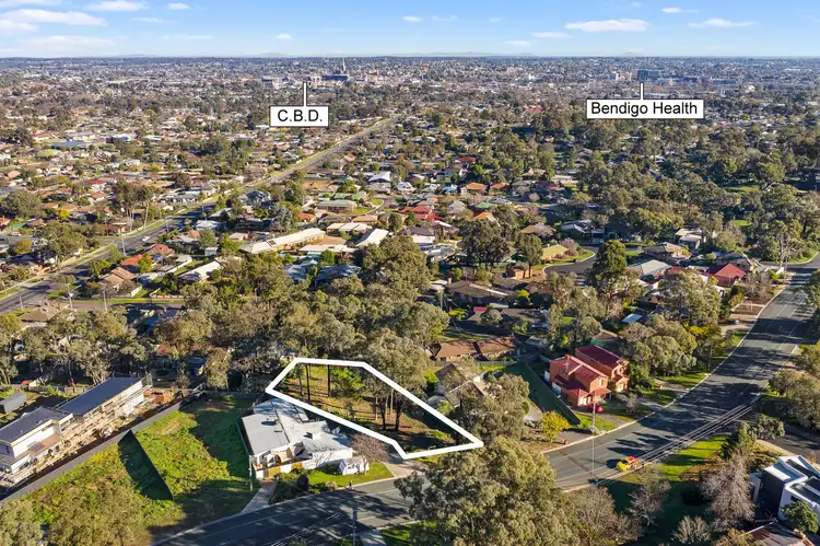 17 Mill Street, Kennington VIC 3550