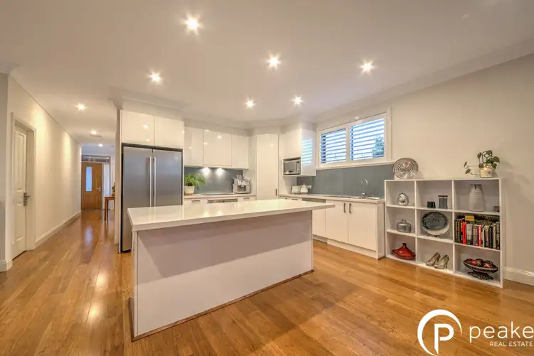 Fourth view of Homely unit listing, 6/2 Avard Court, Berwick VIC 3806