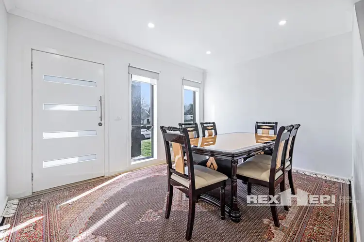 Fourth view of Homely townhouse listing, 4A Sylvanwood Crescent, Narre Warren VIC 3805