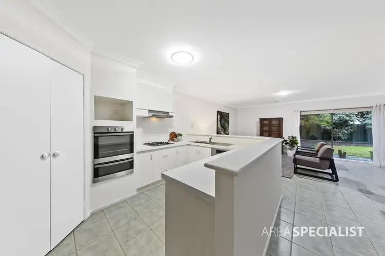 Sixth view of Homely house listing, 19 Kyneton Circuit, Caroline Springs VIC 3023
