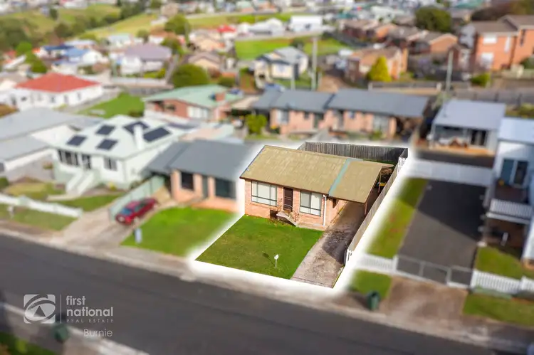 3/8 Reid Street, Upper Burnie TAS 7320