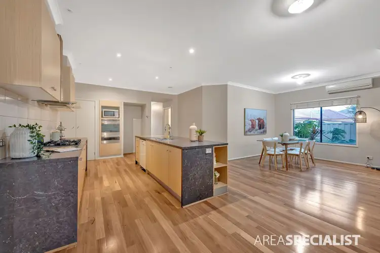 Fifth view of Homely house listing, 27 Kooyong Way, Caroline Springs VIC 3023
