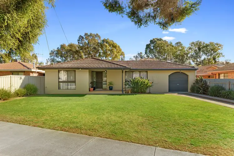 29 Mitchell Street, Kangaroo Flat VIC 3555