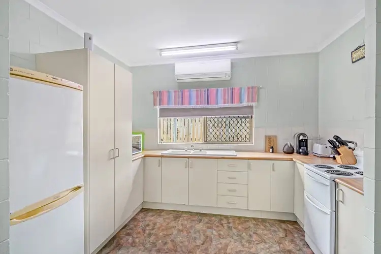 Fifth view of Homely house listing, 2/38 Barnard Drive, Mount Sheridan QLD 4868