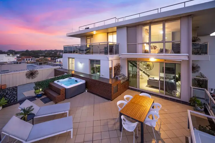 Main view of Homely unit listing, 192/360 Kingsway, Caringbah NSW 2229