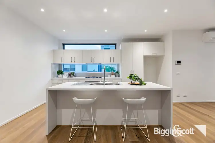 Fourth view of Homely townhouse listing, 2/17A Peel Street, Kew VIC 3101