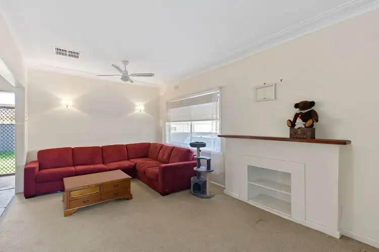 Fifth view of Homely house listing, 23 Fifth Avenue, White Hills VIC 3550