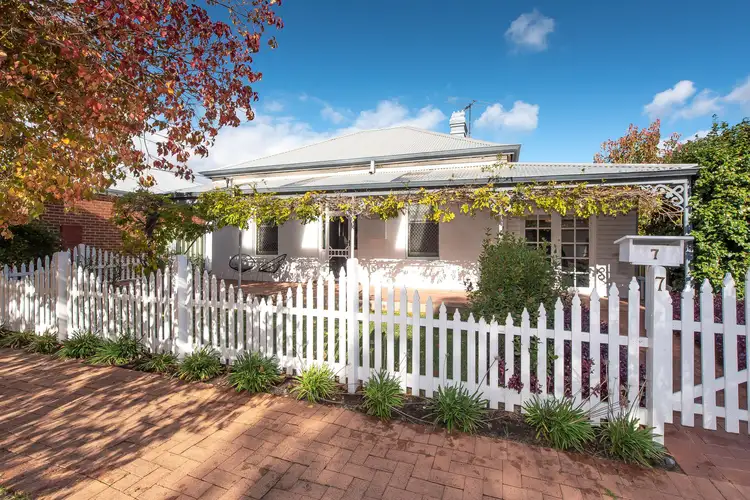7 Martha Street, Guildford WA 6055