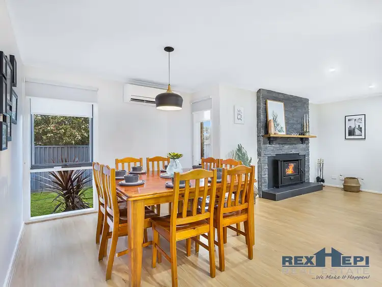 Sixth view of Homely house listing, 17 Heatherlea Crescent, Narre Warren VIC 3805