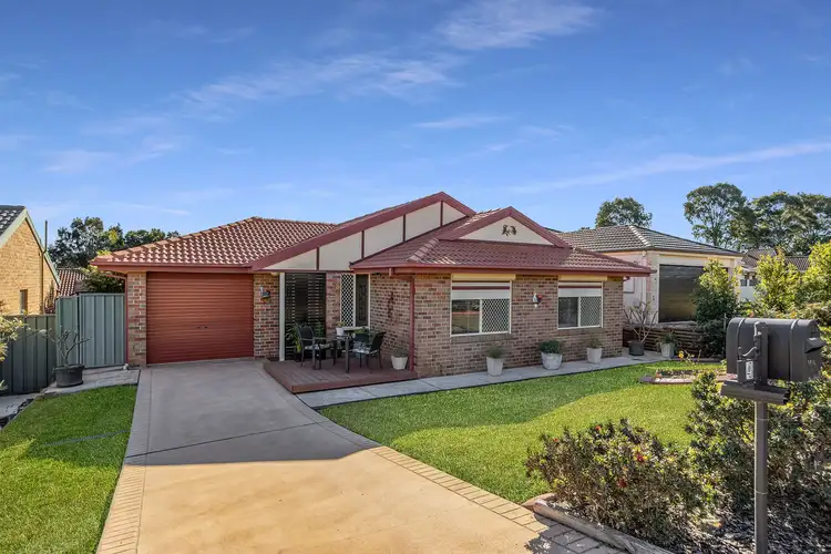 4 Melliodora Close, Warabrook NSW 2304