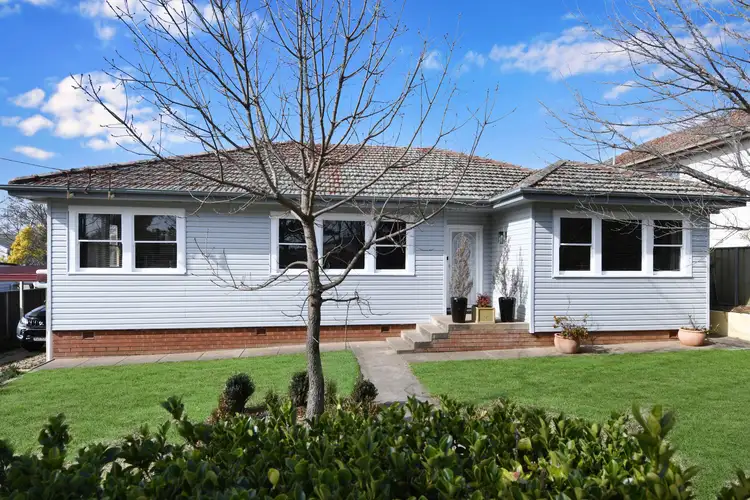 28 Esrom Street, West Bathurst NSW 2795
