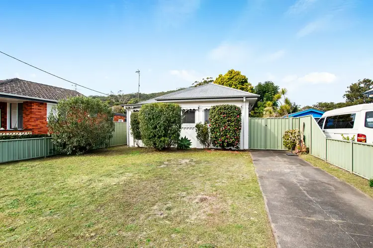 54 Springwood Street, Ettalong Beach NSW 2257