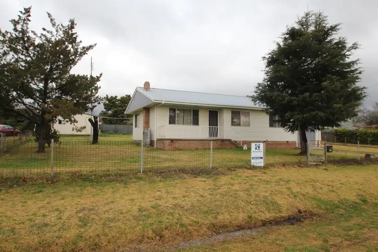 119 Molesworth Street, Tenterfield NSW 2372