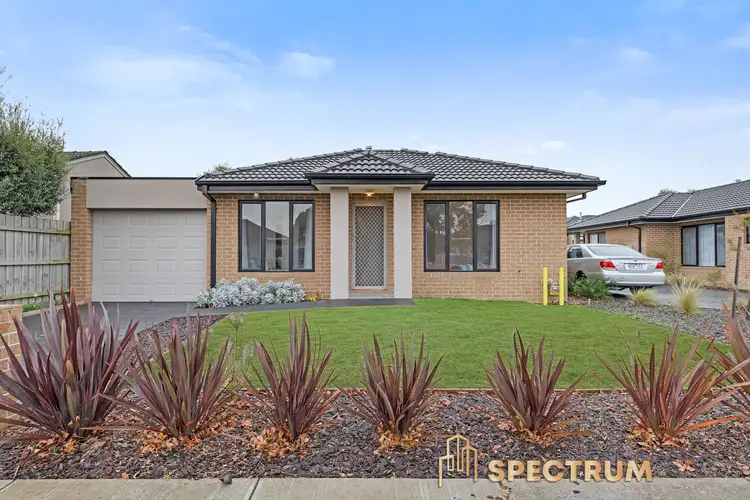 1/30-32 Parkland Avenue, Hampton Park VIC 3976