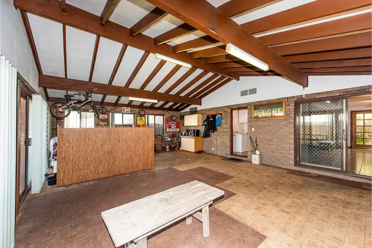 42 Forrest Street, Pinjarra WA 6208