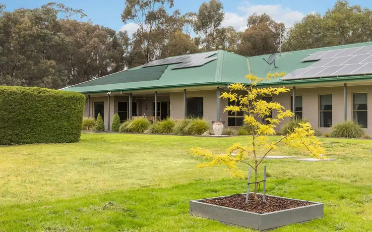 Second view of Homely house listing, 3 George Terrace, Junortoun VIC 3551