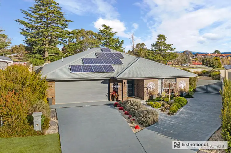 9 Press Court, Kelso NSW 2795