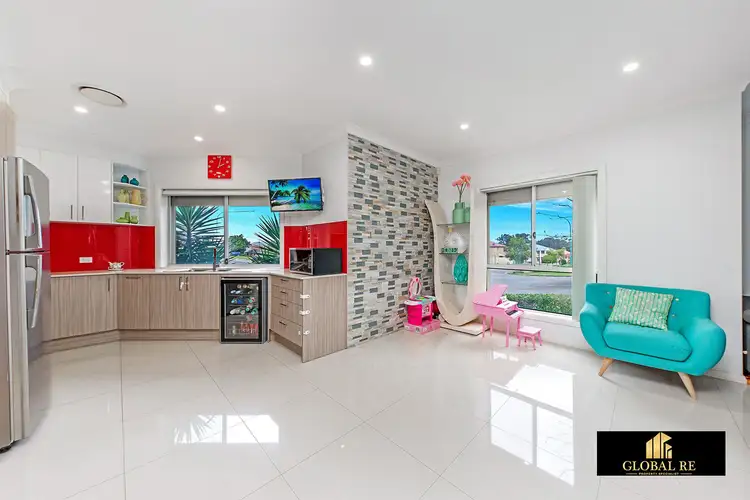 Fourth view of Homely house listing, 2 Pontville Close, West Hoxton NSW 2171