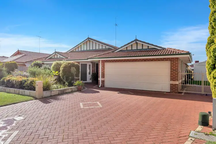 16 Dorneywood Crescent, Erskine WA 6210