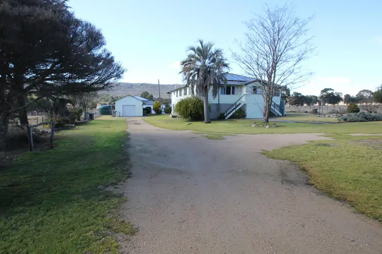 88 Paling Yard Road, Wallangarra QLD 4383