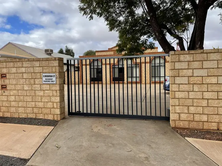 Main view of Homely unit listing, 2/9 Brookman Street, Kalgoorlie WA 6430