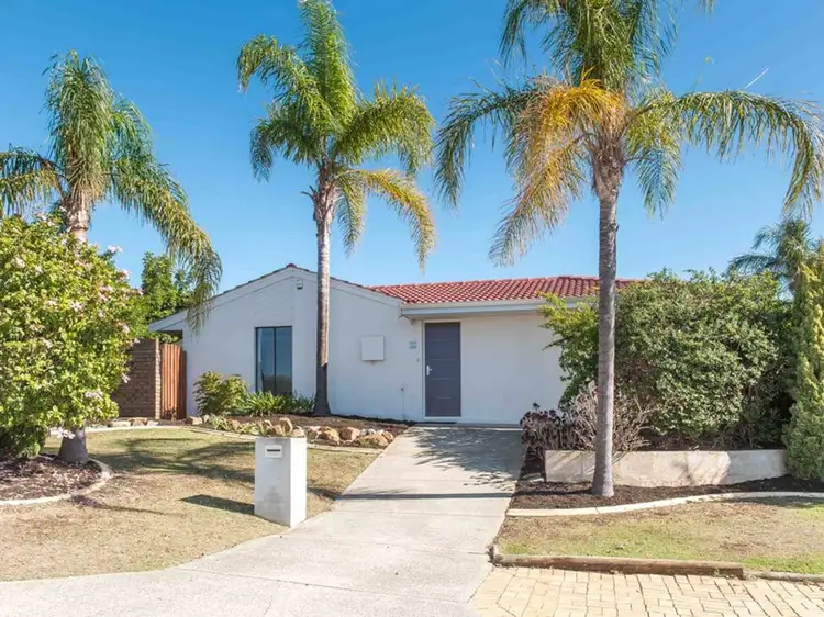 15 Aerolite Way, Beldon WA 6027