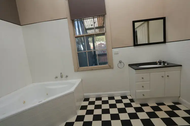 Fifth view of Homely house listing, 10 High, Street, Maryborough VIC 3465