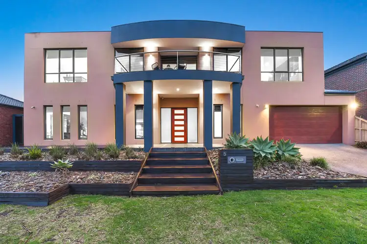 Second view of Homely house listing, 5 Wesley Court, Keysborough VIC 3173