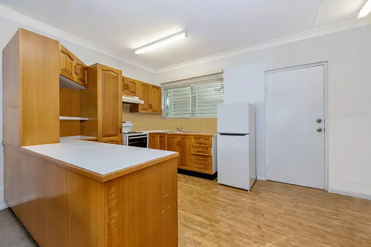 Second view of Homely unit listing, 6/34 Park Lane, Hyde Park QLD 4812